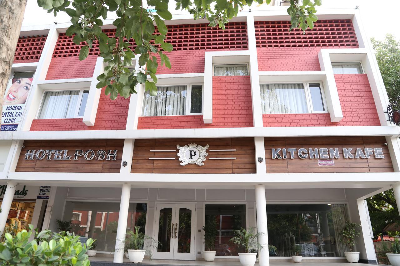 Hotel Posh Chandīgarh 外观 照片
